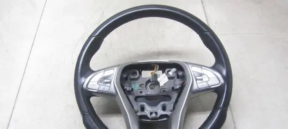 SsangYong Tivoli Steering wheel