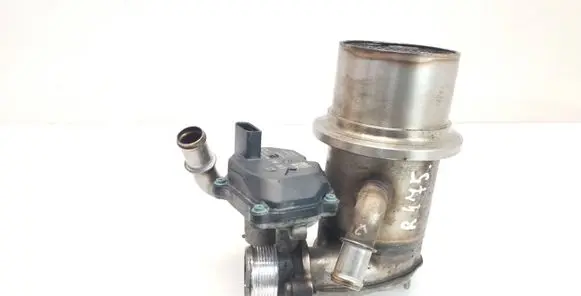 Skoda Octavia Mk3 (5E) EGR valve cooler 04L131512D 04L131501C