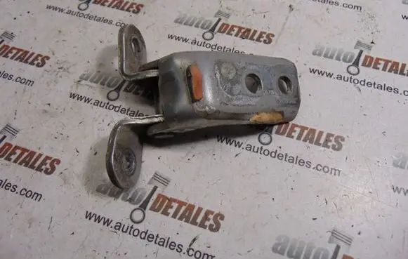 Toyota Corolla Verso AR10 Front door upper hinge