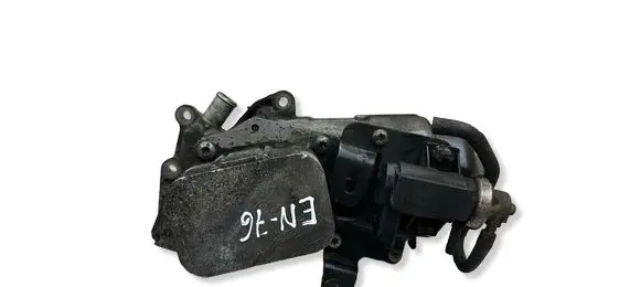 Peugeot 208 I Oil filter mounting bracket 96728750