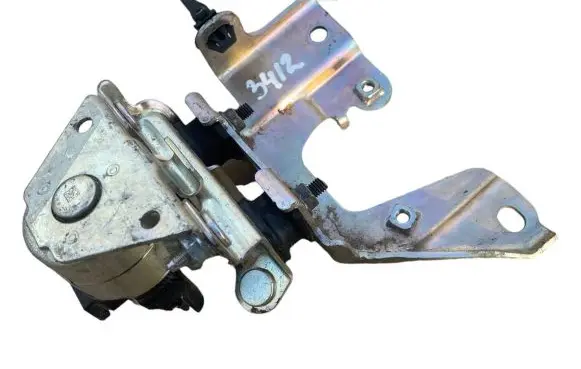Nissan Juke I F15 Ignition relay 251151KB0A 2534002850