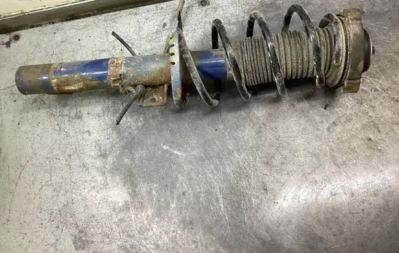 Skoda Fabia Mk1 (6Y) Front shock absorber with coil spring