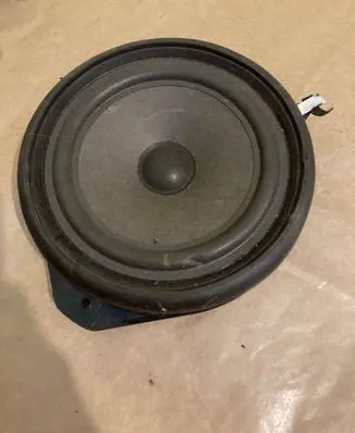 Audi A4 S4 B7 8E 8H Front door speaker 2752507175
