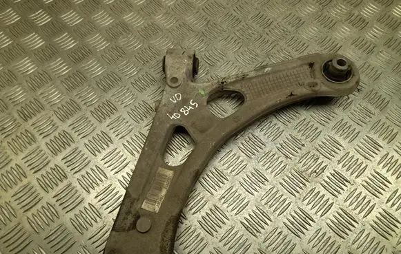 Peugeot 408 P54 Front lower control arm/wishbone 