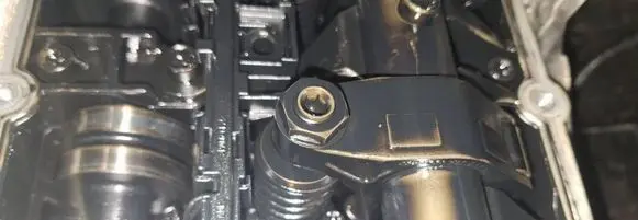 Audi A6 S6 C6 4F Fuel injector