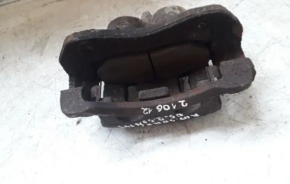 KIA Sorento Front brake caliper