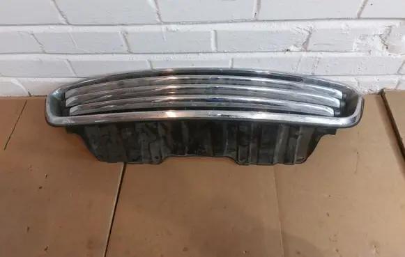 Mini Cooper Countryman R60 Front bumper upper radiator grill 9803635 9801581