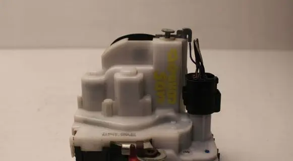Opel Combo D Rear door lock 