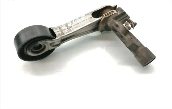 Peugeot 207 Alternator belt tensioner 