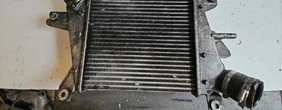 Nissan X-Trail T30 Intercooler radiator D2052B17