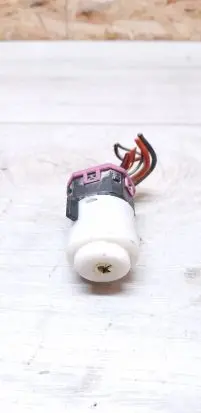 Audi A6 S6 C5 4B Ignition lock contact 4b0905849
