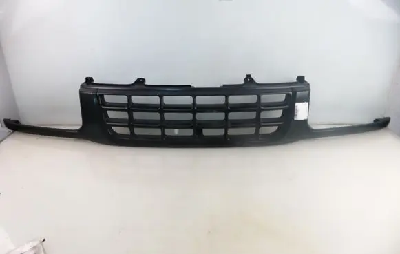 Opel Frontera B Front grill 89714451200