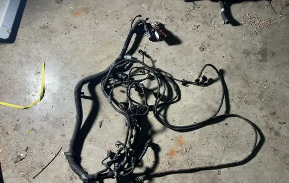 Iveco Daily 6th gen Engine installation wiring loom