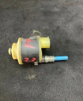 BMW 5 F10 F11 Fuel filter heater 1101122352