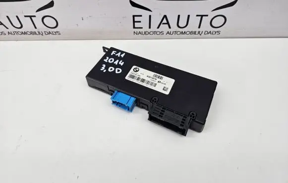 BMW 5 F10 F11 Gateway control module 9321879 61359321879
