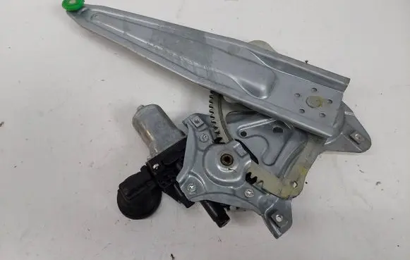 Toyota Auris 150 Rear door window regulator with motor 857200D120 973581100 AV2621002340