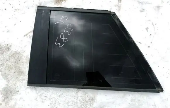 Land Rover Range Rover L322 Rear side window