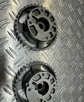 Peugeot 208 I Camshaft pulley/ VANOS 9676237380 9676237280