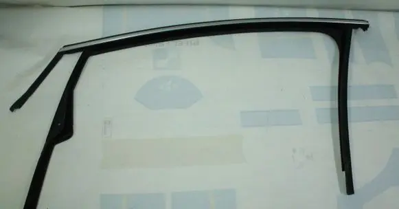 Volkswagen Sharan Front arch trim 