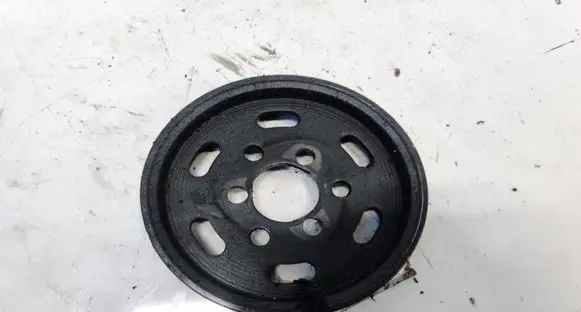 Volkswagen Golf IV Power steering pump pulley 038145255B