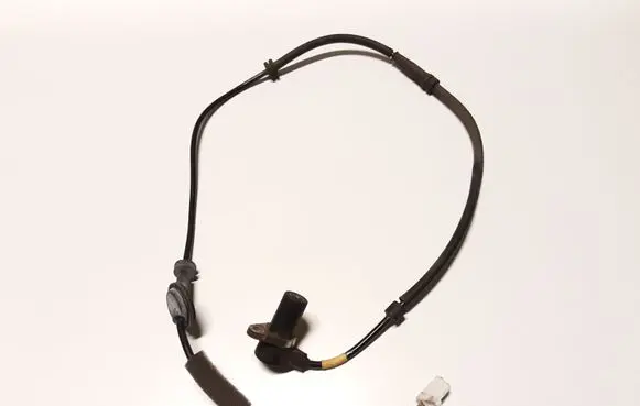 Hyundai Santa Fe ABS rear brake sensor 9566026000