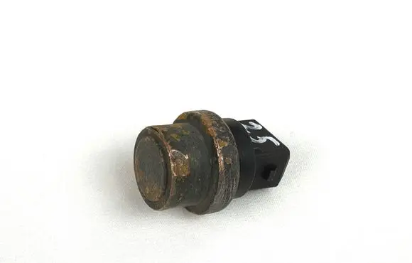 Volkswagen Polo III 6N 6N2 6NF Coolant temperature sensor 1h0959625