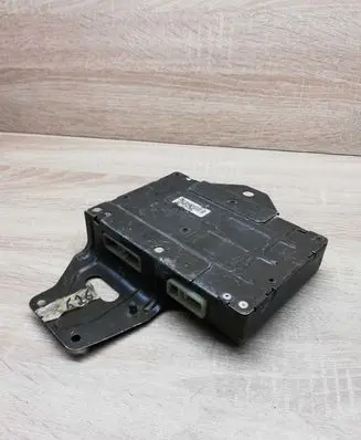 Mazda 626 ABS control unit/module GJ2567650