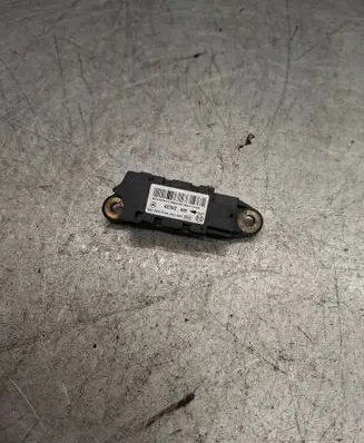 Mercedes-Benz E W211 Airbag deployment crash/impact sensor 0018209126 42742002
