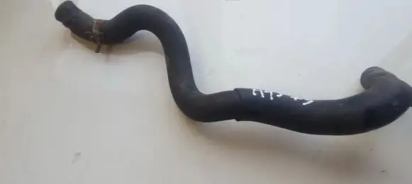 Toyota Yaris Engine coolant pipe/hose