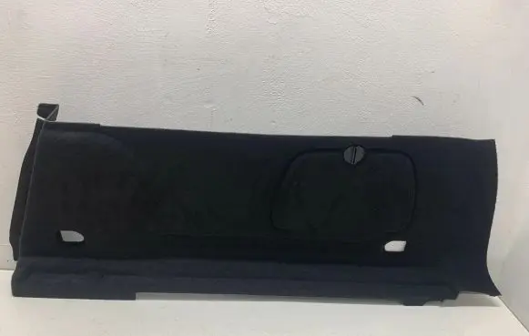 Trunk/boot side trim panel