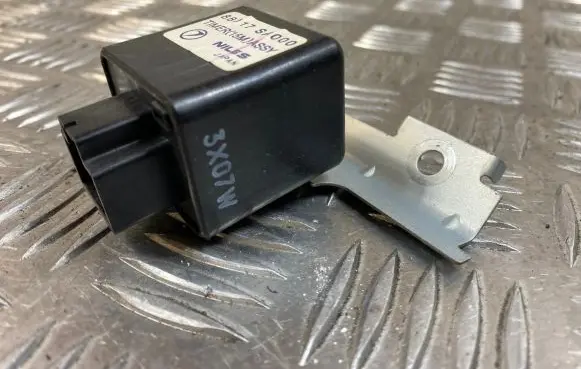 Subaru Forester SG Interior lighting relay 88017SA000