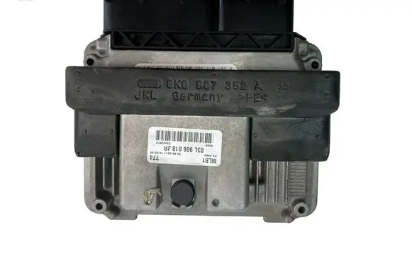 Audi A4 S4 B8 8K Engine control unit/module 03L906018JR