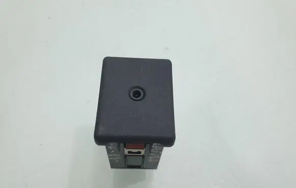 Opel Zafira C AUX in-socket connector 20868797