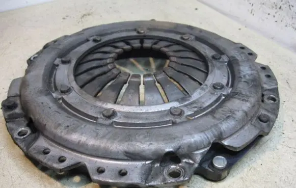 Opel Vectra B Pressure plate SACHSTYP200 16I20I16V17TD VALEO399168HSM