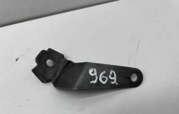 Volkswagen Touran II Horn signal holder/bracket 5C0951182F