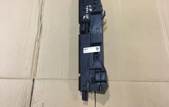 BMW X5 E70 Side radiator support slam panel 7799761