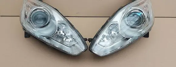 Ford C-MAX II Headlight/headlamp 
