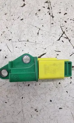Audi A4 S4 B8 8K Airbag deployment crash/impact sensor 1K0909606C