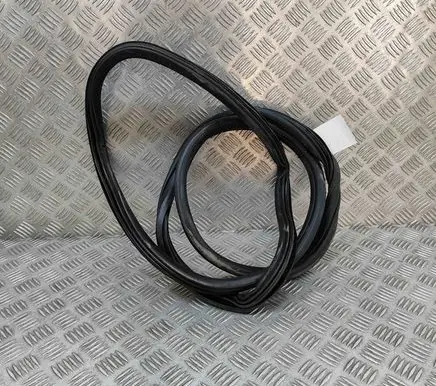 Rubber seal rear door