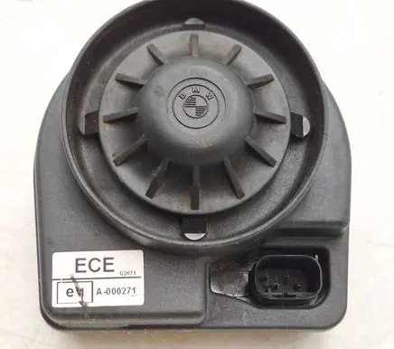 BMW X5 E53 Alarm system siren 8383152 65758383152