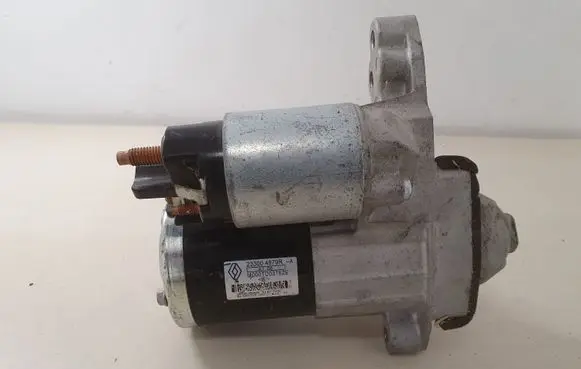 Nissan Juke I F15 Starter motor 233004979R