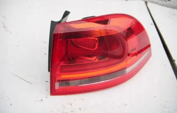 Volkswagen Touareg II Rear/tail lights