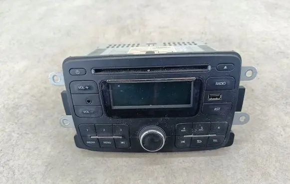 Dacia Lodgy Radio/CD/DVD/GPS head unit 281155216R