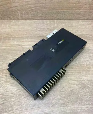 BMW 5 E39 Comfort/convenience module 8372141 5DK00704711