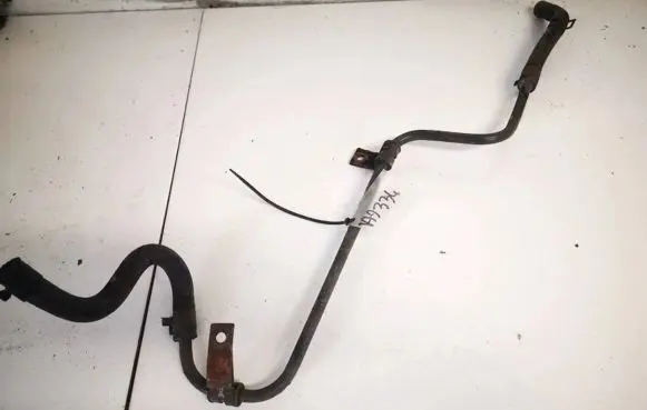 Engine coolant pipe/hose