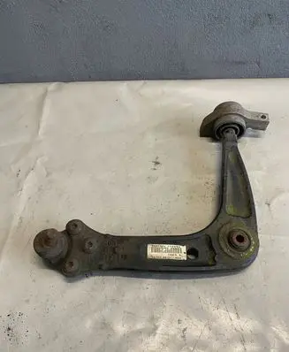 Peugeot 508 Front lower control arm/wishbone 7AAA11