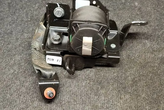 Hyundai i40 Rear seatbelt 898203Z000RY 89820-3Z000RY