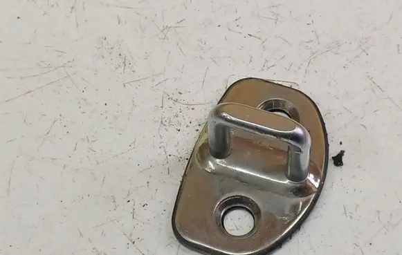 Skoda Roomster (5J) Rear door lock loop/hook striker 
