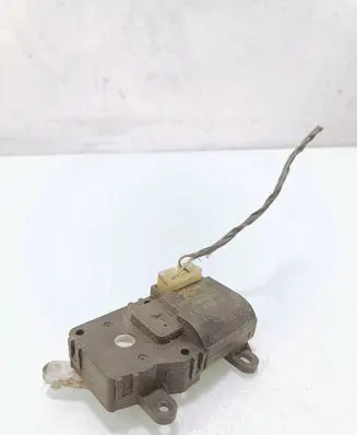 Hyundai Elantra Air flap motor/actuator B400730440
