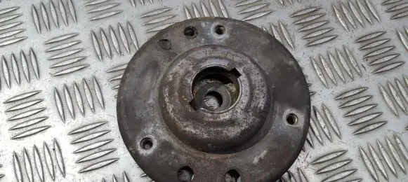 Opel Vectra C Coil spring mount 13188763